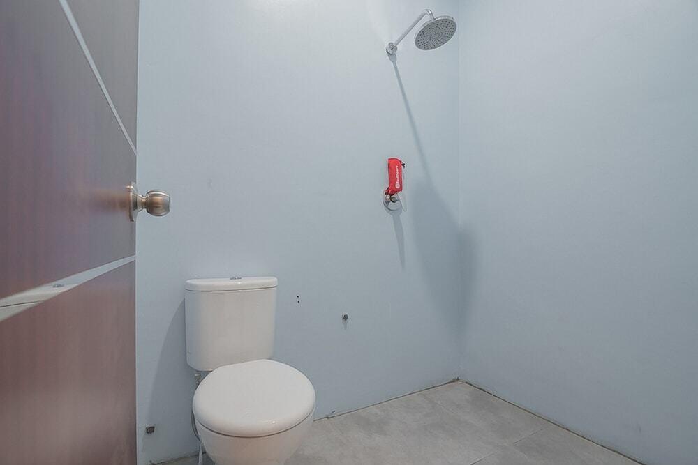 Банджанбару: RedDoorz Syariah near Jalan Panglima Batur Banjarbaru