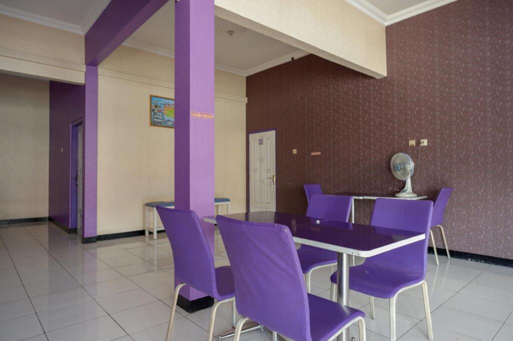 Кебумен: RedDoorz near RSUD Kebumen