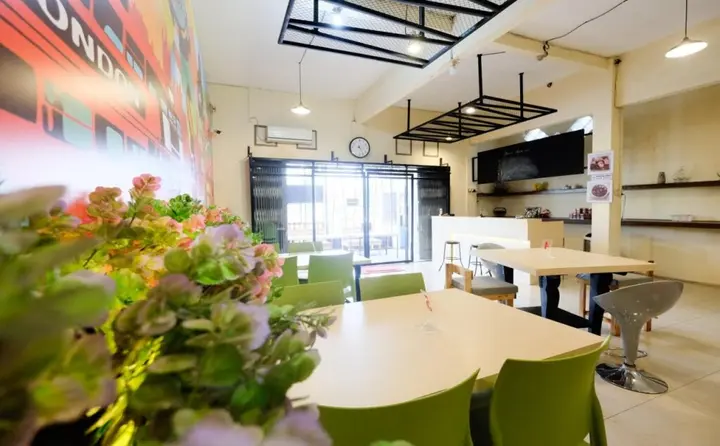 Семаранг: RedDoorz near Universitas Semarang