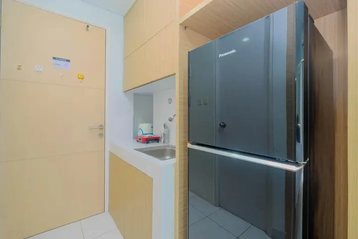 Тангеранг: Simple and Minimalist Studio Apartment at Ayodhya Residences