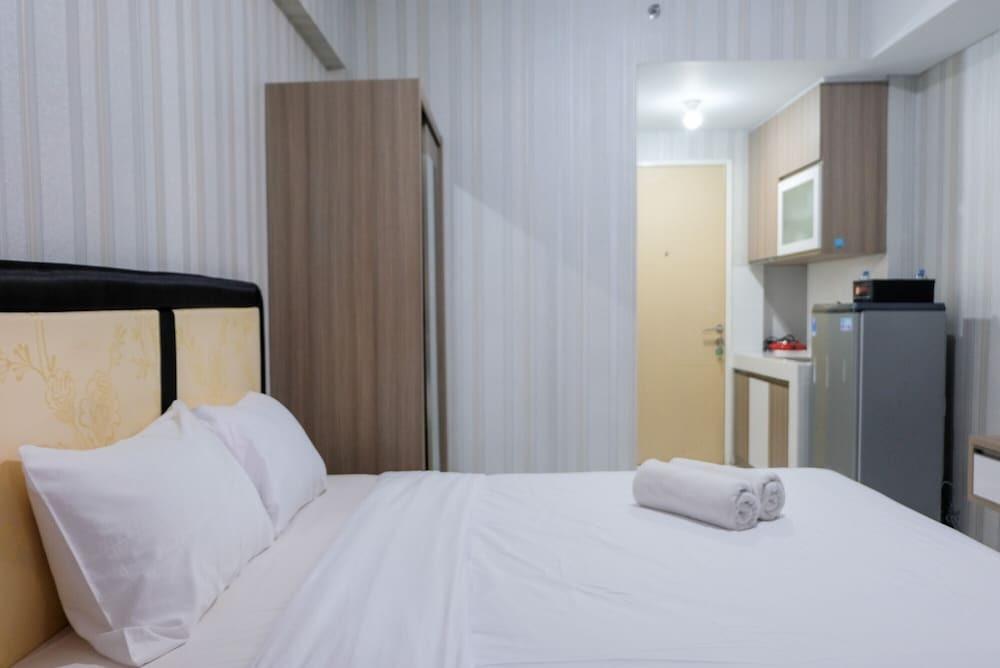 Best Price and Modern Studio Apartment at Ayodhya Residence — фото 5