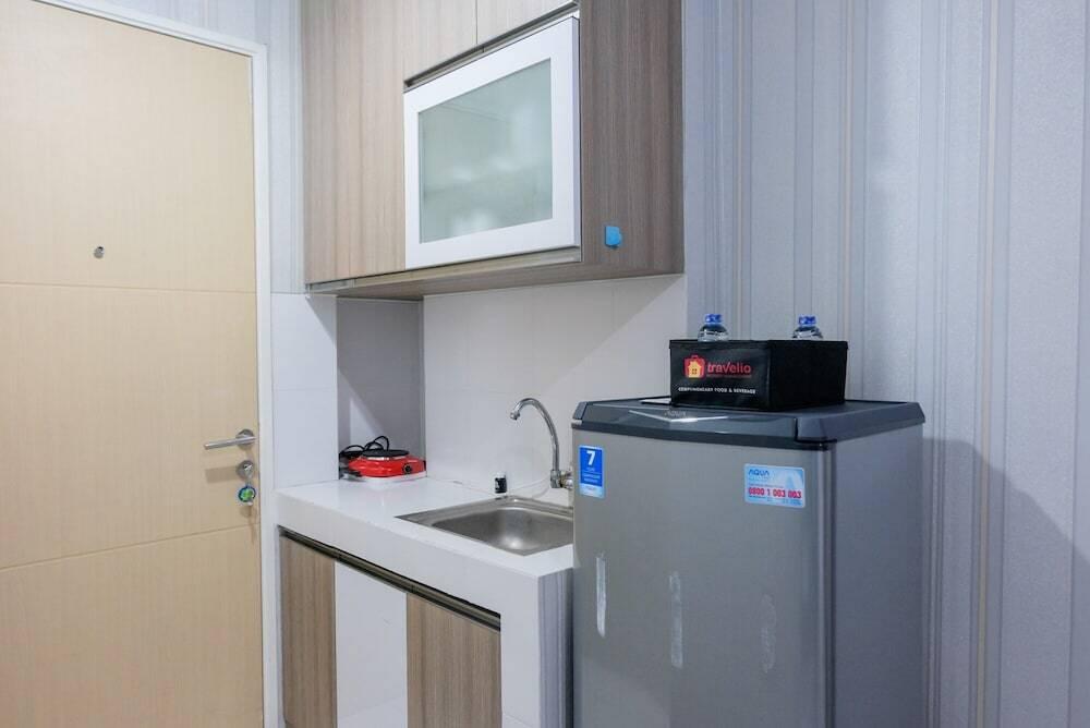 Тангеранг: Best Price and Modern Studio Apartment at Ayodhya Residence
