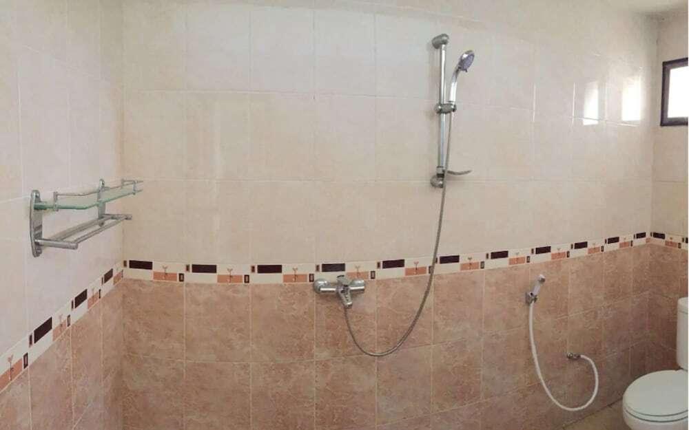 Батуретно: Manyar Sewu Homestay
