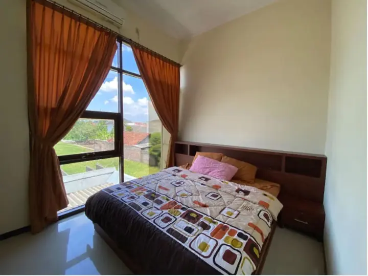 Батуретно: Manyar Sewu Homestay