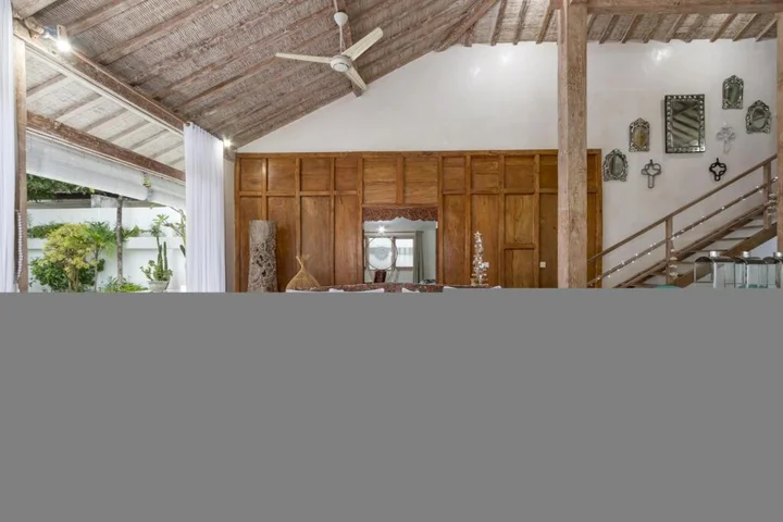 Кута: Villa Putih in Kuta with 4 bedrooms and 3 bathrooms