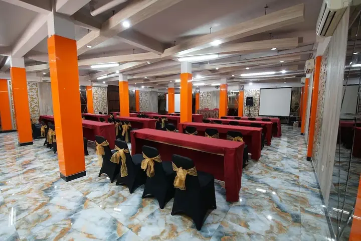 Семаранг: Hotel Puri Garden
