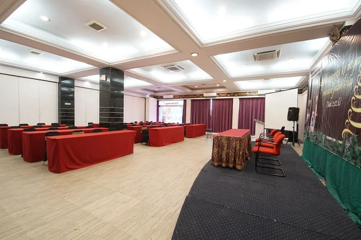 Семаранг: Hotel Puri Garden