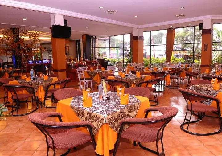 Семаранг: Plaza Hotel Semarang