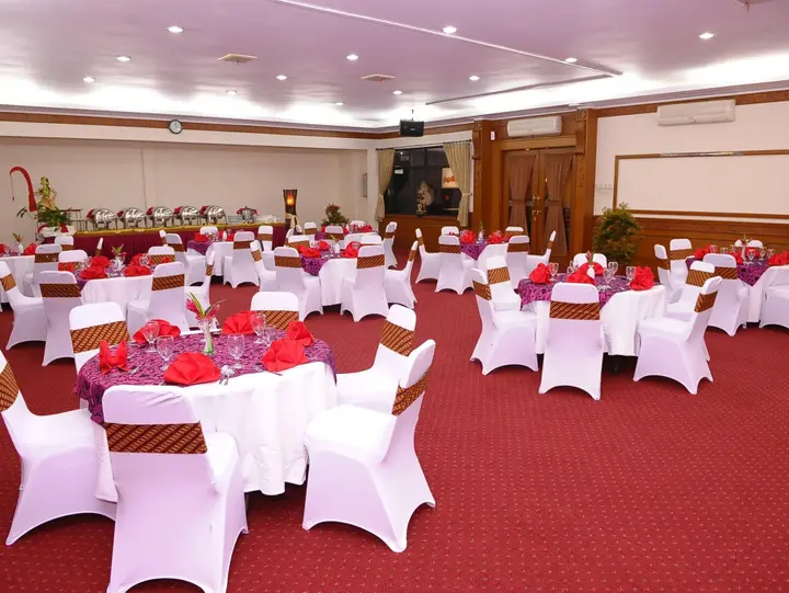 Семаранг: Plaza Hotel Semarang