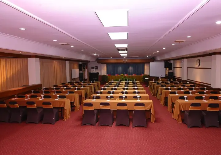 Семаранг: Plaza Hotel Semarang