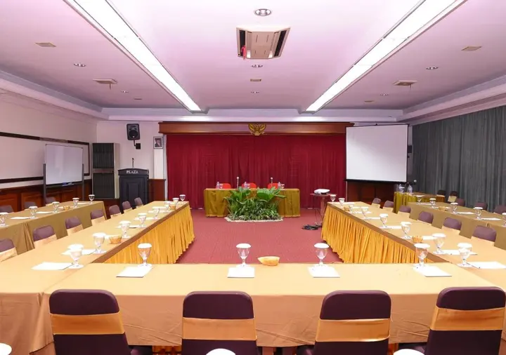 Семаранг: Plaza Hotel Semarang