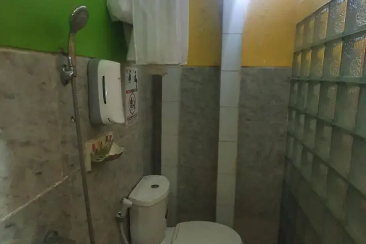 Маланг: Homestay Gayatri Sawojajar near Univ. Negeri Malang Kampus 2 RedPartner