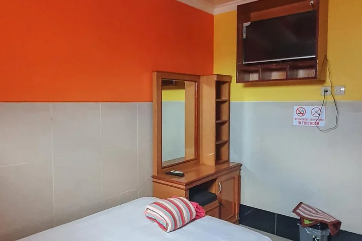 Маланг: Homestay Gayatri Sawojajar near Univ. Negeri Malang Kampus 2 RedPartner
