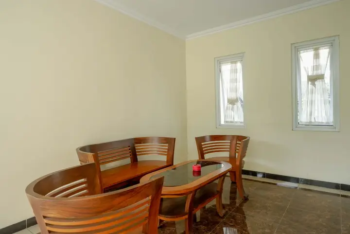 Депок: Urbanview Hotel Syariah Casa Azmya Yogyakarta