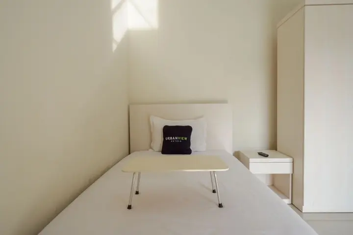 Депок: Urbanview Hotel Syariah Casa Azmya Yogyakarta