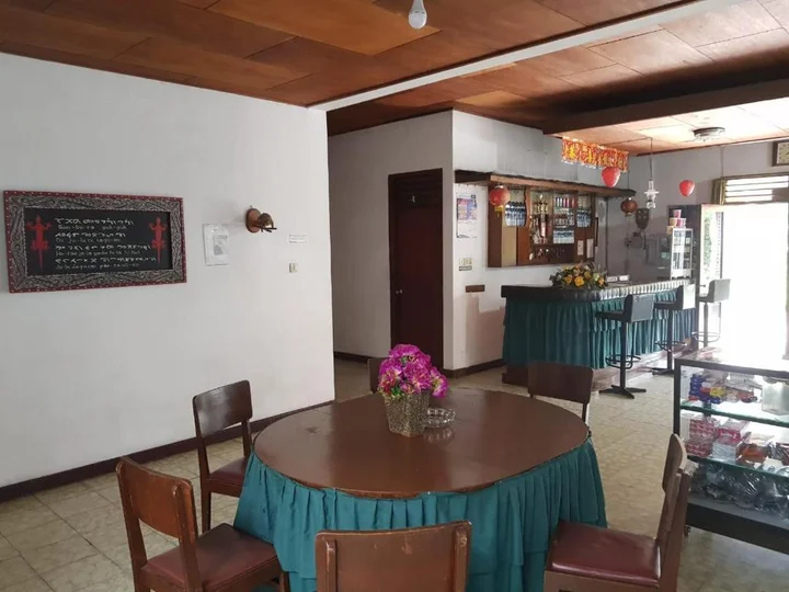 Озеро Тоба: Olibert Hotel Parapat Ajibata