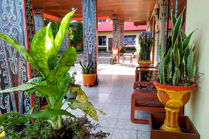 Озеро Тоба: Olibert Hotel Parapat Ajibata