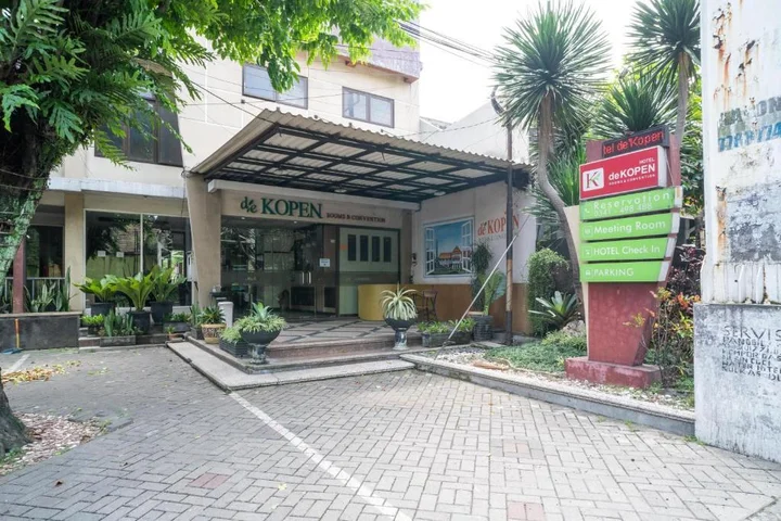 Маланг: Urbanview Hotel de Kopen Malang by RedDoorz