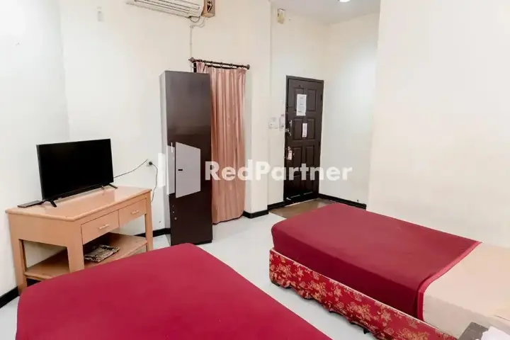 Reddoorz Plus @ Jl Kh Wahid Hasyim Medan — фото 3