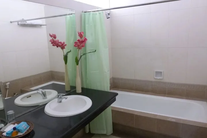 Семаранг: Hotel New Puri Garden Airport Semarang
