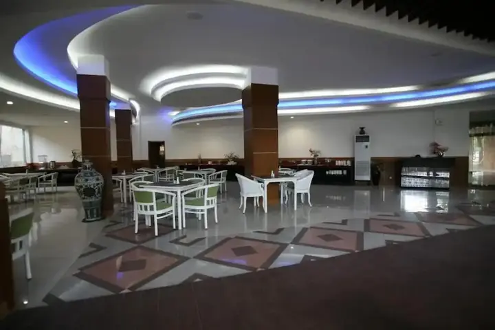 Семаранг: Hotel New Puri Garden Airport Semarang