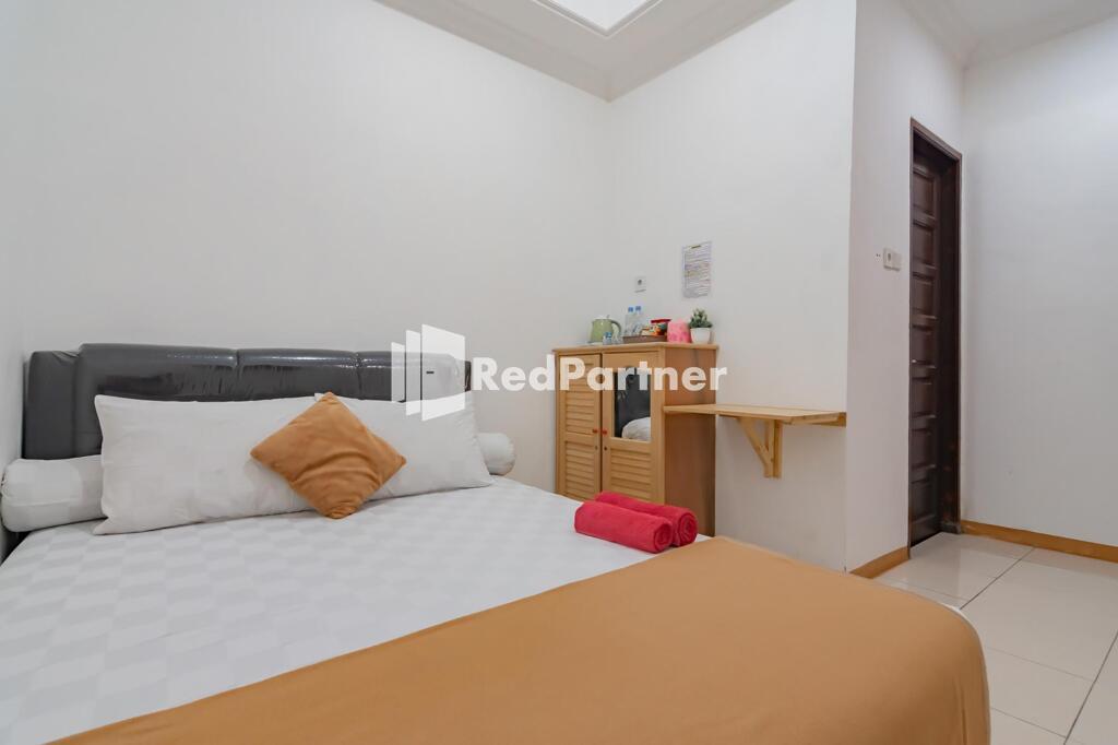 Langkar Guest House Syariah RedPartner — фото 1