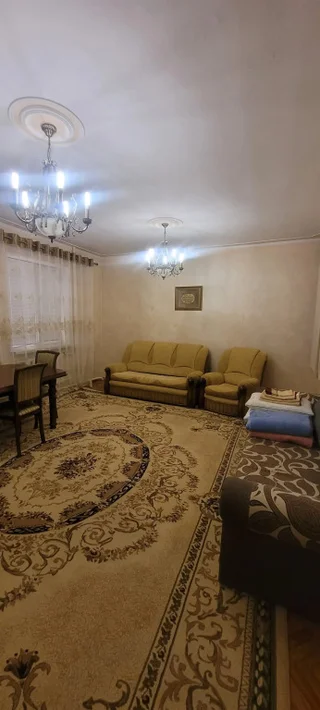 Махачкала: Частный дом Двухэтажный в центре