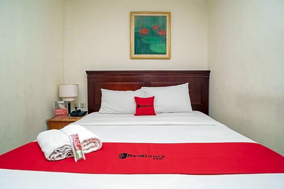 RedDoorz Near Taman Bekantan Banjarmasin — фото 4