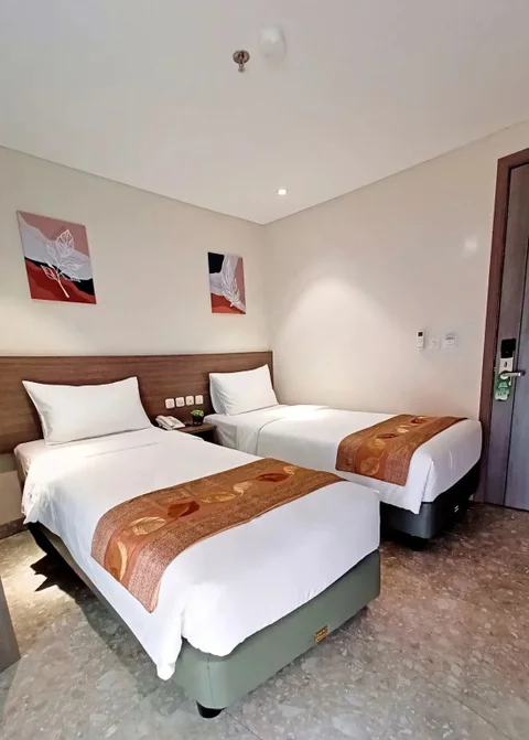 Манадо: Lun Hotel Manado