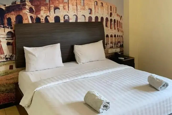 Медан: MV Hotel RedPartner