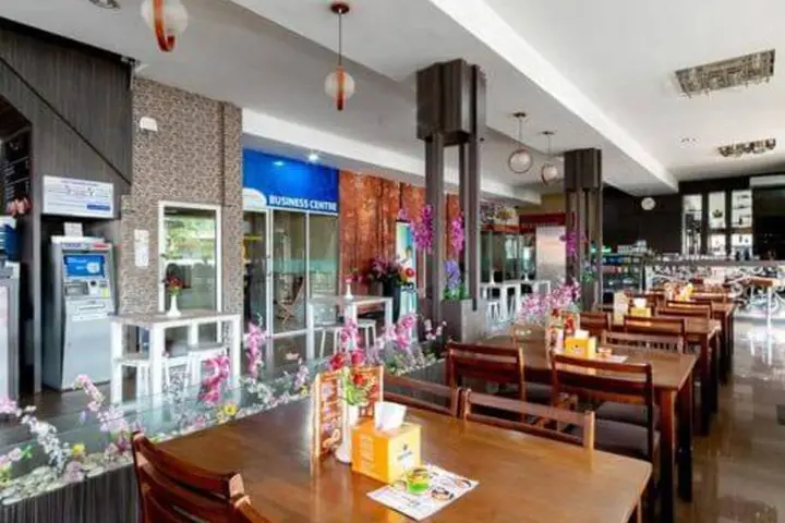 Медан: MV Hotel RedPartner