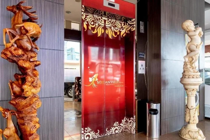 Медан: MV Hotel RedPartner