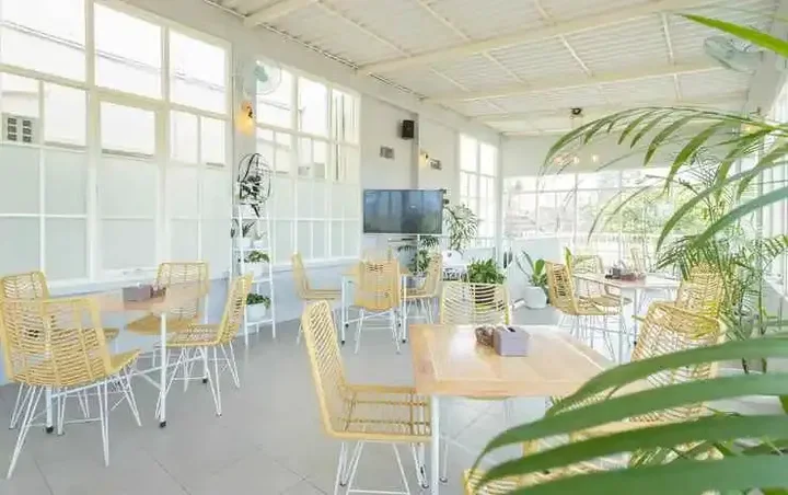 Маланг: RedDoorz Plus near Malang Airport