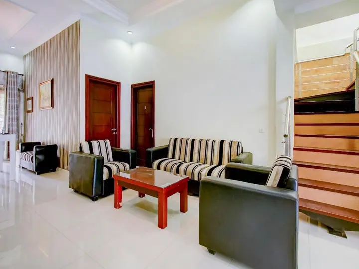 Маланг: OYO 90006 Dieng Ellen s House Syariah