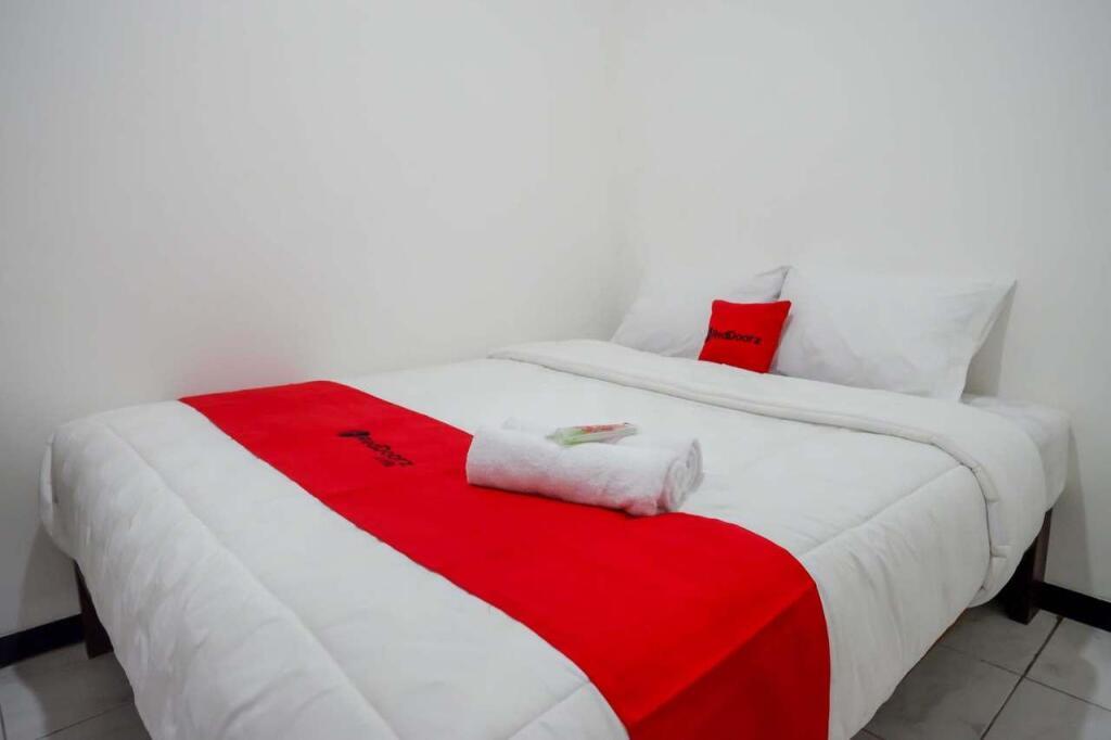 Семаранг: RedDoorz near GOR Jatidiri Semarang