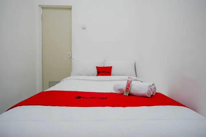 Семаранг: RedDoorz near GOR Jatidiri Semarang