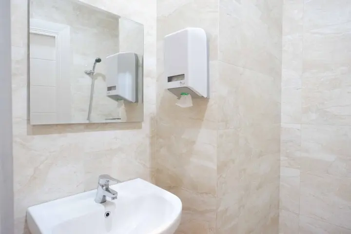 Семаранг: Sans Hotel Empress Simpang Lima
