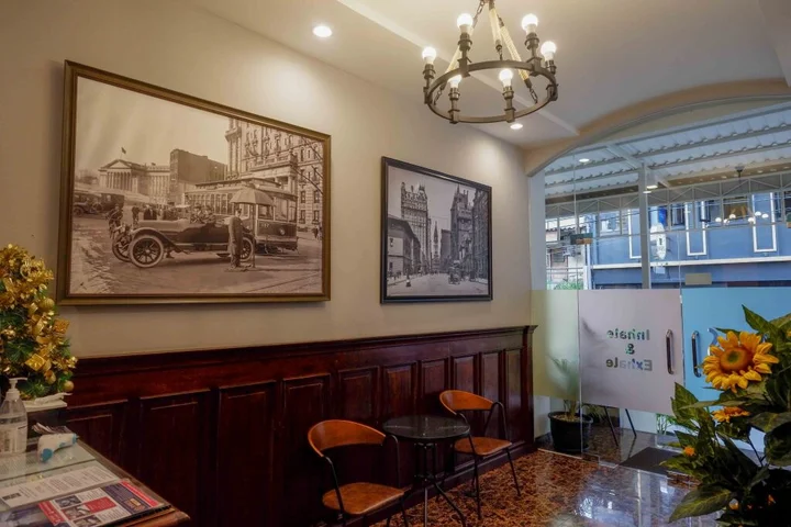 Семаранг: Sans Hotel Empress Simpang Lima