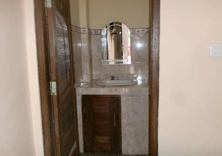 Батурити: Pelangi Homestay RedPartner
