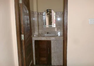 Батурити: Pelangi Homestay RedPartner