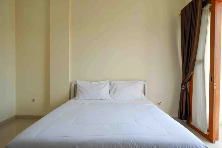 Депок: Ratmono House Syariah Yogya RedPartner