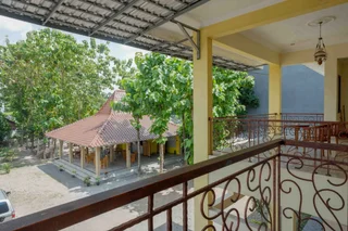 Депок: Ratmono House Syariah Yogya RedPartner
