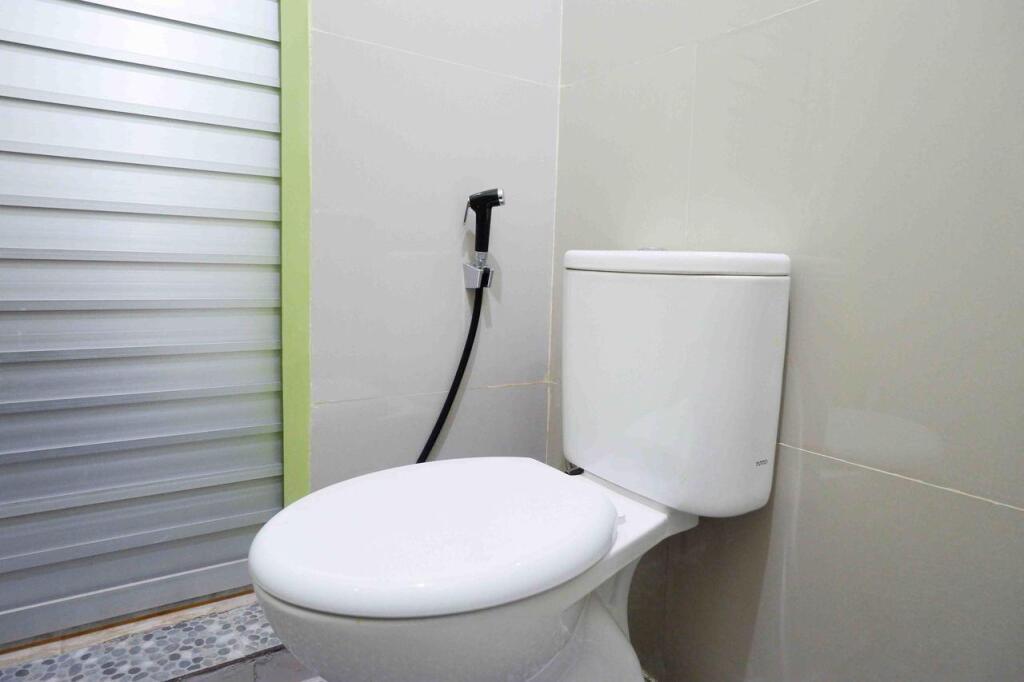 Депок: RedDoorz near Institut Pertanian Yogyakarta