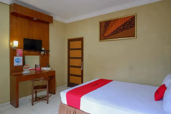 Караганьяр: RedDoorz Plus @ Bukit Sekipan Tawangmangu