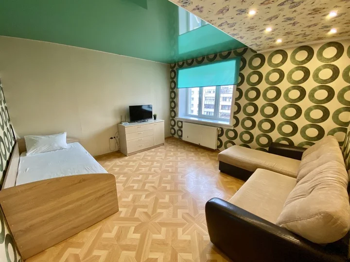 Бердск: Dvuhkomnatnaya Kvartira Karla Marksa 22 Apartments