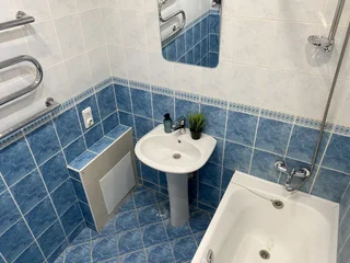 Бердск: Dvuhkomnatnaya Kvartira Karla Marksa 22 Apartments