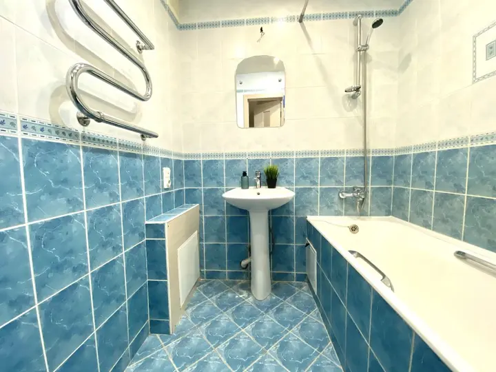 Бердск: Dvuhkomnatnaya Kvartira Karla Marksa 22 Apartments