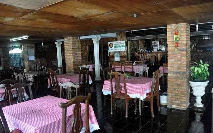 Озеро Тоба: Bernard Guest House & Resto RedPartner
