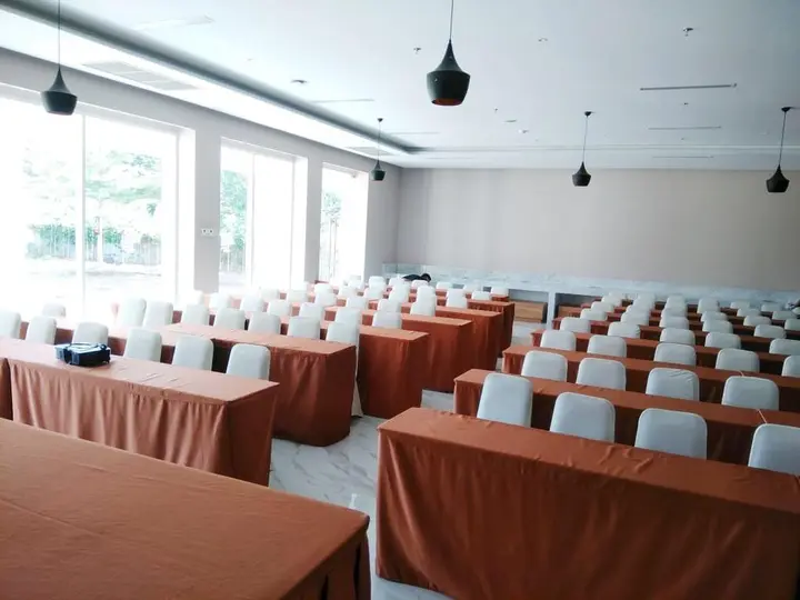 Петумбак: TravelHub Hotel Kualanamu