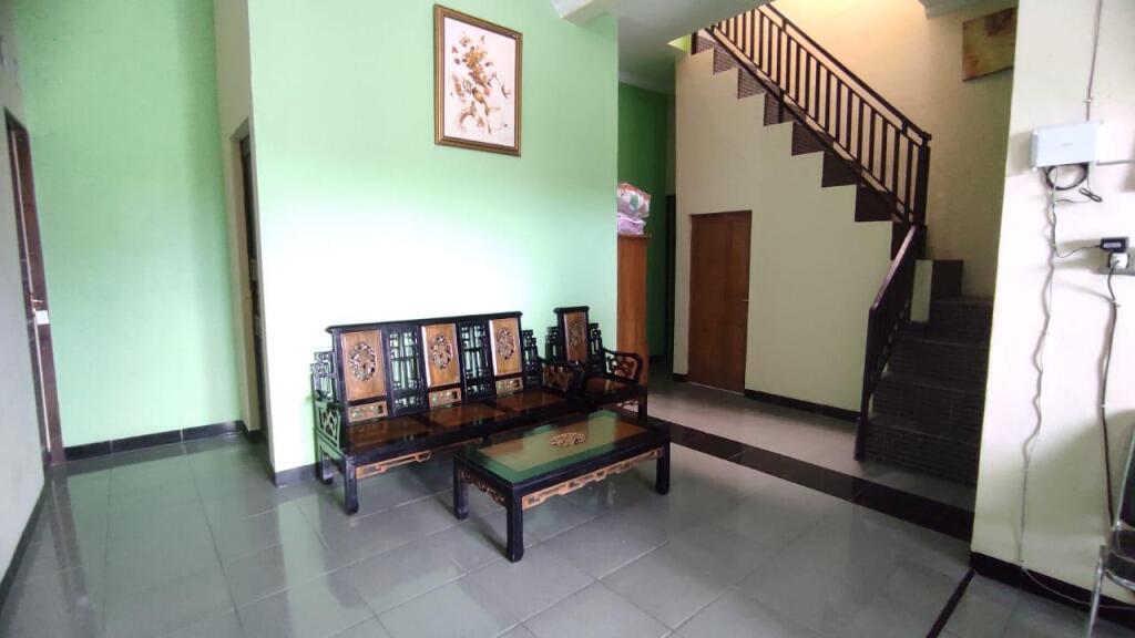 Кебумен: RedDoorz near RSUD Kebumen 2